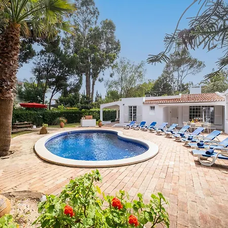 Vila Villa In Albufeira Near Sandy Beaches Albufeira