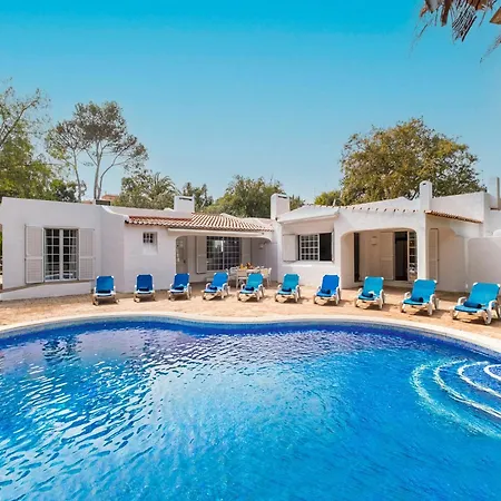 Villa Villa In Albufeira Near Sandy Beaches *
